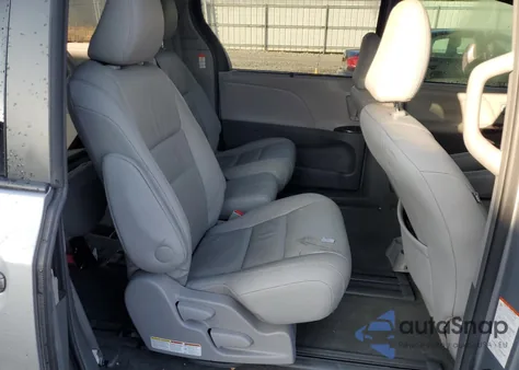 2017 Toyota Sienna Xle из США, поврежденный, VIN 5TDYZ3DC9HS820214